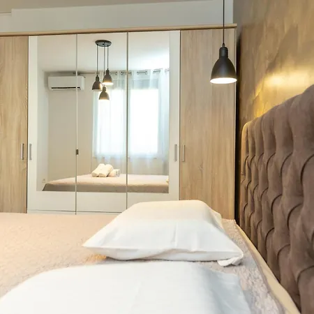 Apartmán Deluxe Near The Bridge