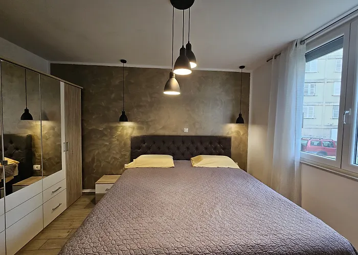 Deluxe Near The Bridge Διαμέρισμα Ζαντάρ