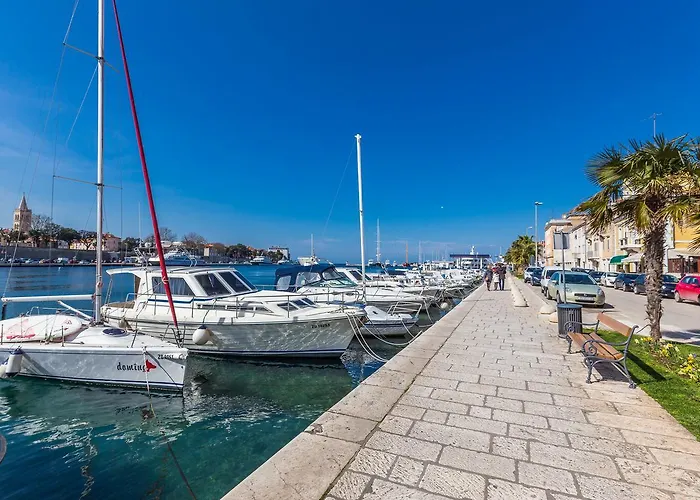 Deluxe Near The Bridge דירה זאדאר